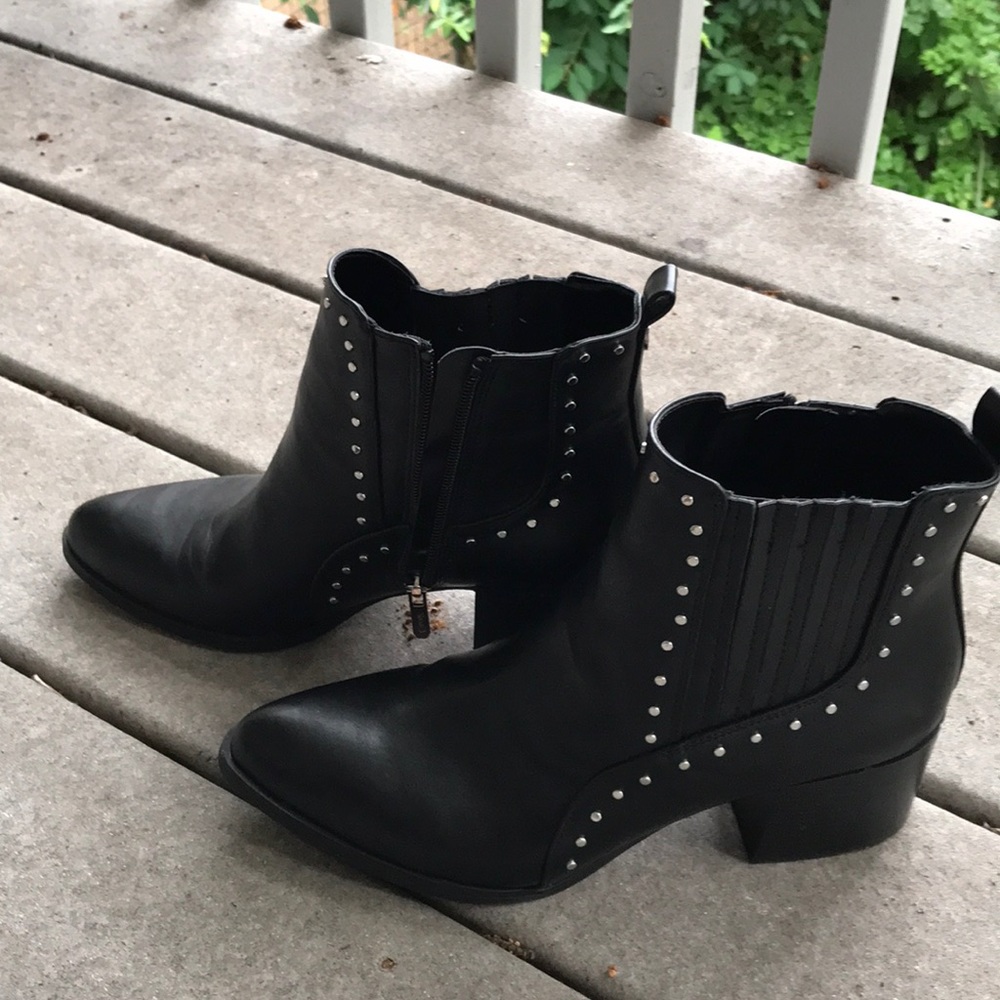 Sam Edelman studded boots Jenna size 9